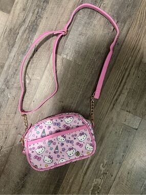 Sanrio Hello Kitty Pink Faux Leather Shoulder Bag